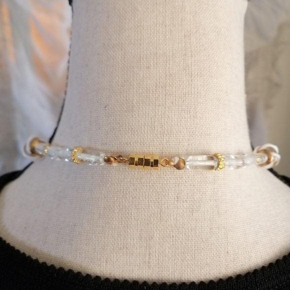Vintage Art Glass Beaded White Swirl Necklace Gold Tone Spacers Rare - Picture 5 of 5